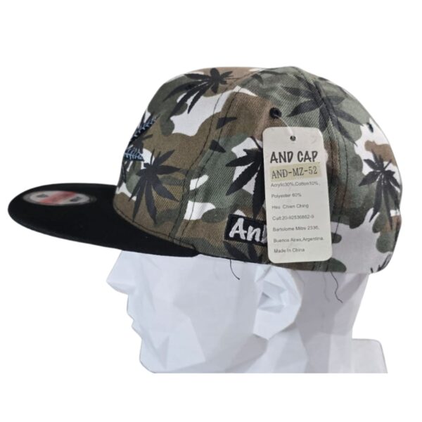 Gorra Snapback Visera Plana Hoja de Cannavis