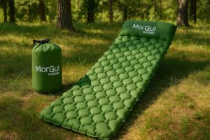 COLCHONETA ULTRALIVIAVA CON ALMOHADA 530 GRS (AIS-M-3)