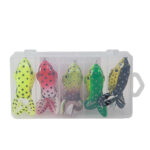 rana_señuelo_con_cuchara_waterdog_ranabox6518_2 Caja con 5 señuelos artificiales tipo rana Waterdog - 6,5 cm 18 g (RANABOX6518)